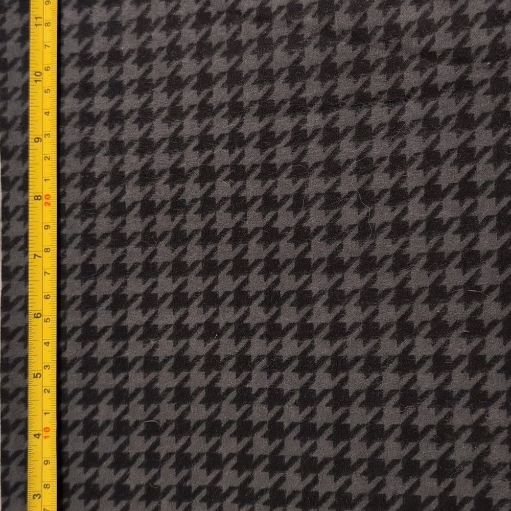 Black & Grey Houndstooth Flannel Fabric
